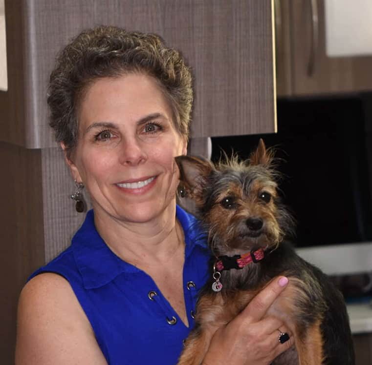 Dr. Beth Snyder